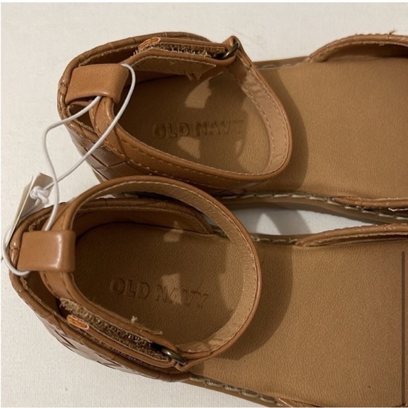 Old Navy Chunky Embossed Buckle-Strap Brown Woven Shoes  NWT Size 9 - Picture 3 of 6